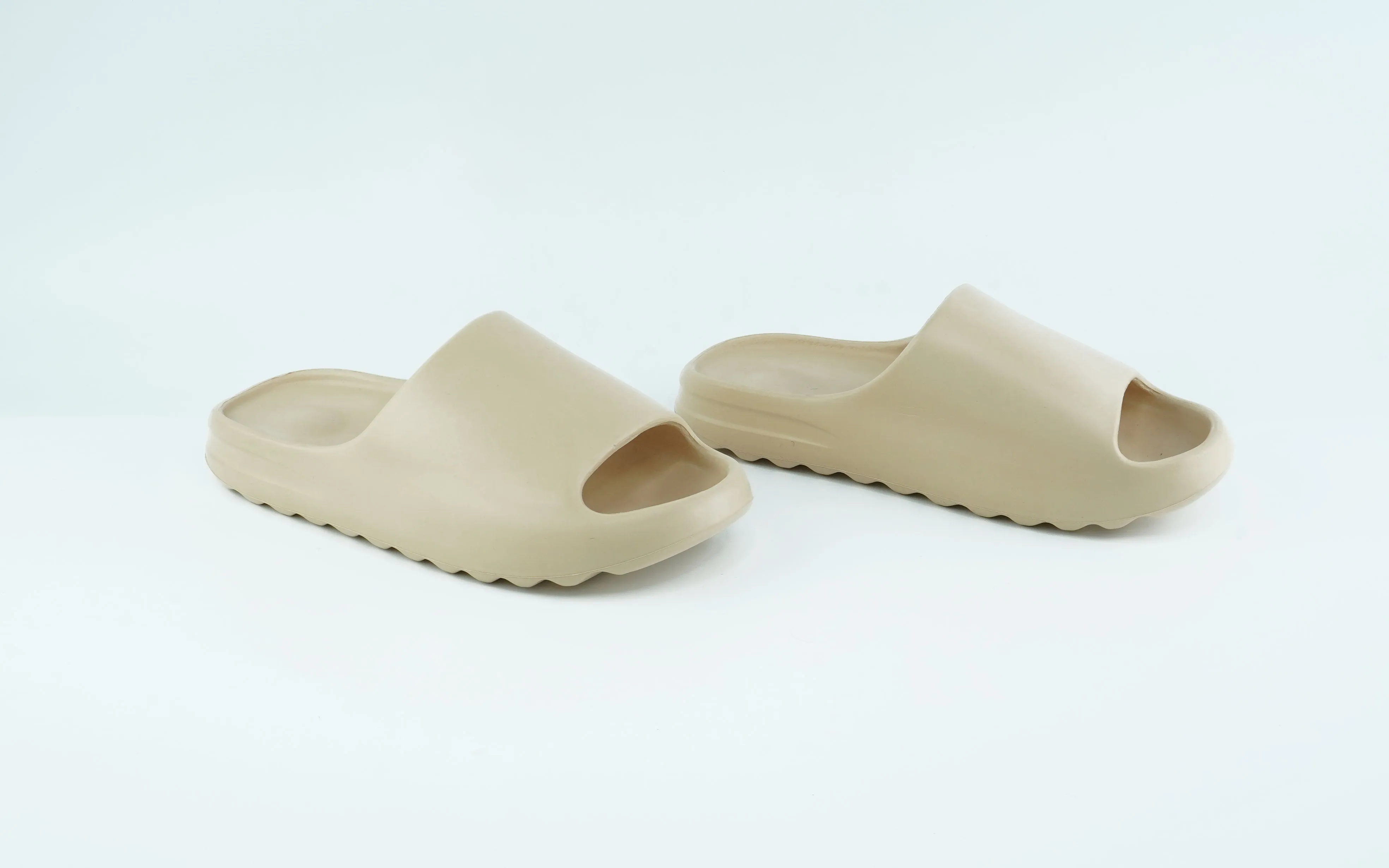 Casual Eva slides for men in khaki