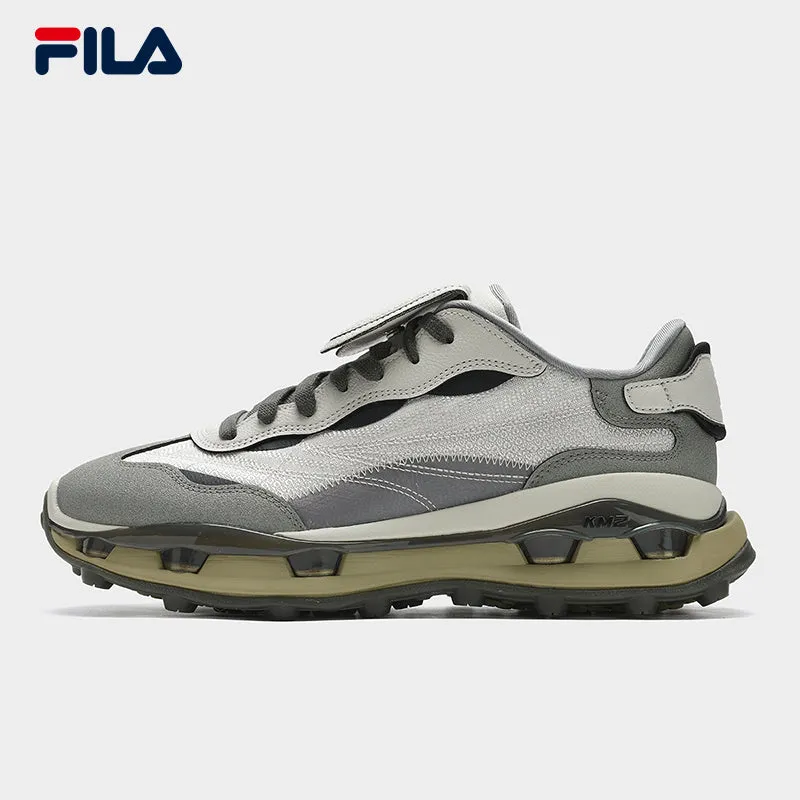 FILA CORE FASHION KM 2 Men Sneakers (Grey / Coral/Blue)