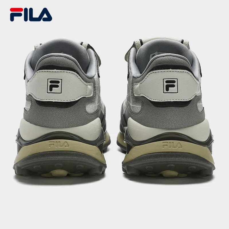 FILA CORE FASHION KM 2 Men Sneakers (Grey / Coral/Blue)