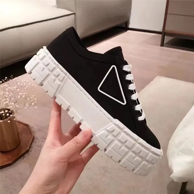 Funki Buys | Shoes | Women's Chunky Heeled Canvas Sneakers