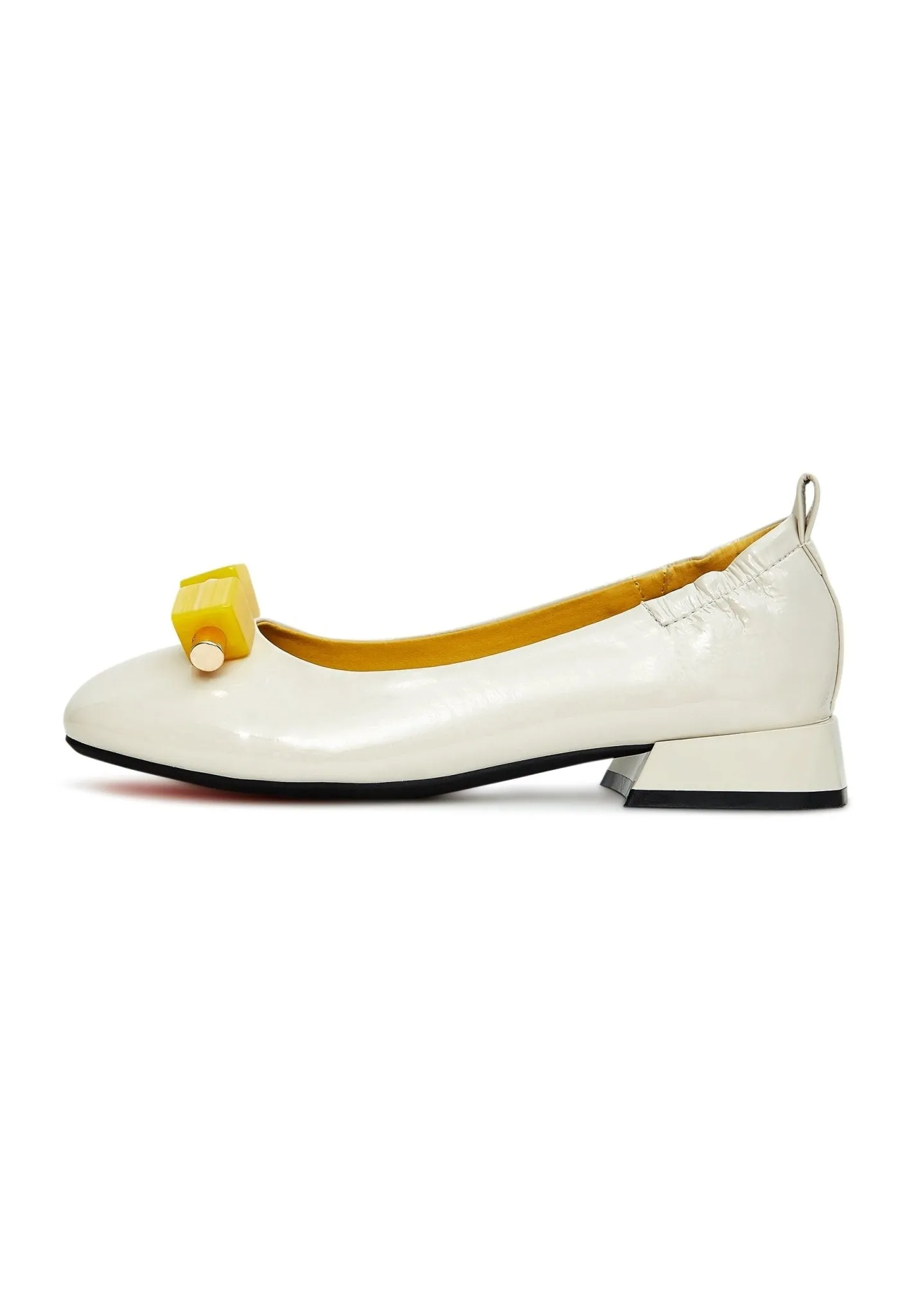 Patent Leather Ballerinas - Ivory